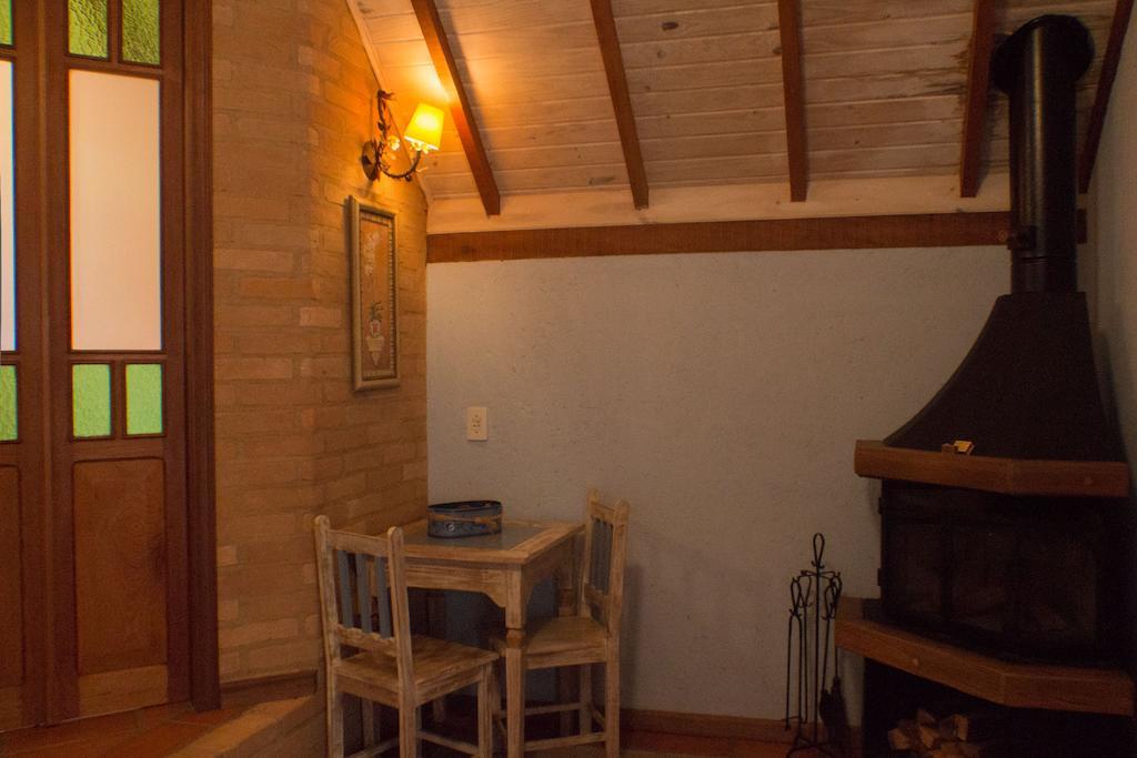 Pousada Villa Rhustica Santo Antônio do Pinhal Zewnętrze zdjęcie